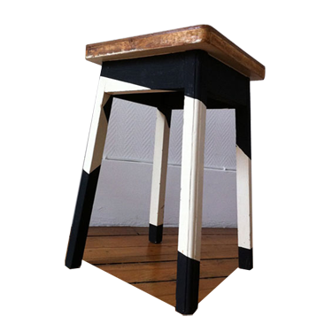 relook an old stool by Adèle Houssin