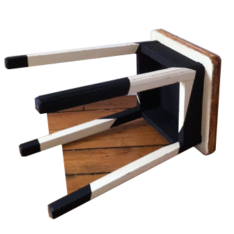relook an old stool by Adèle Houssin